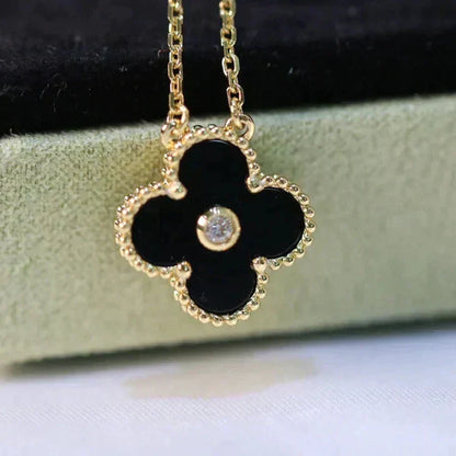 [Grace Jewelry]CLOVER 15MM DIAMOND ONYX NECKLACE