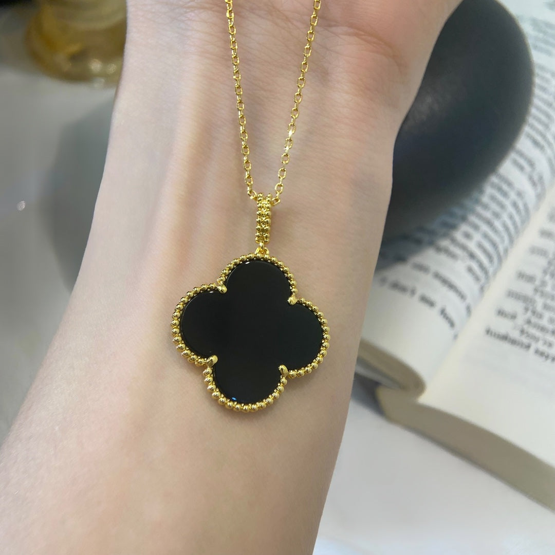 [Grace Jewelry]CLOVER 25MM NECKLACE GOLD ONYX