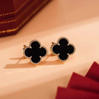 [Grace Jewelry]CLOVER MEDIUM 1 MOTIFS  ONYX STUD EARRINGS