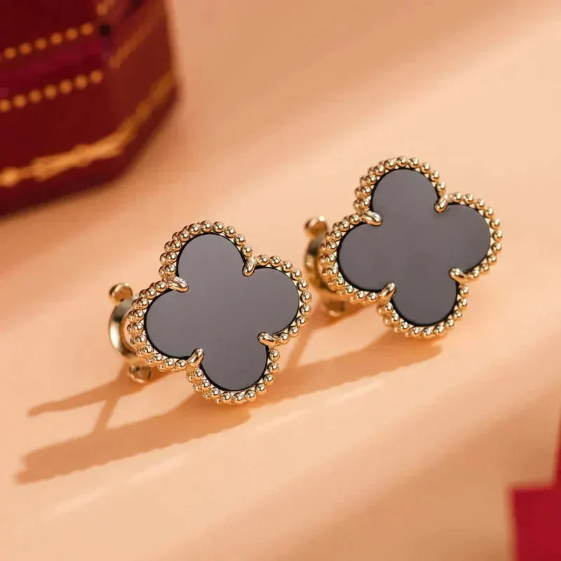 [Grace Jewelry]CLOVER MEDIUM 1 MOTIFS  ONYX STUD EARRINGS