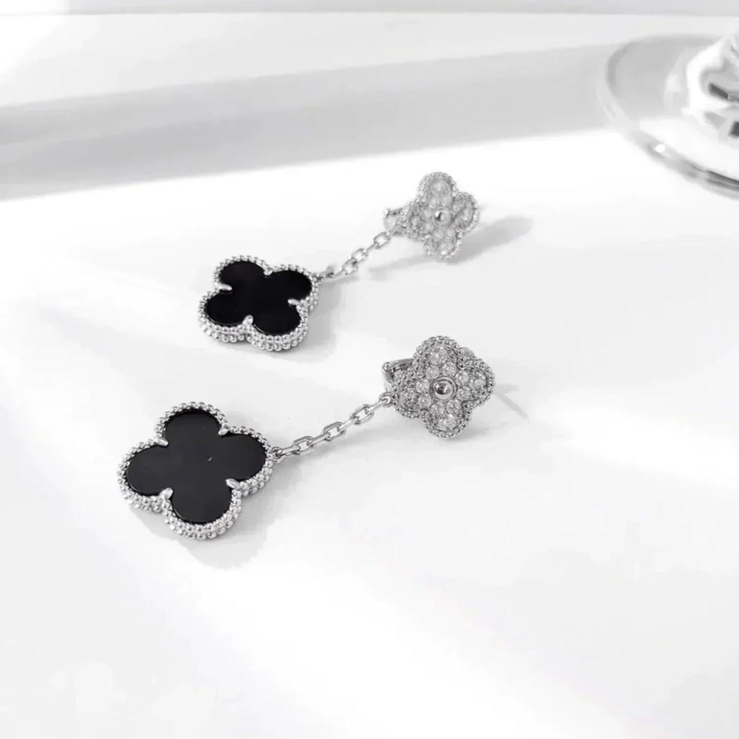 [Grace Jewelry]CLOVER 2 MOTIFS  DIAMOND ONYX EARRINGS SILVER