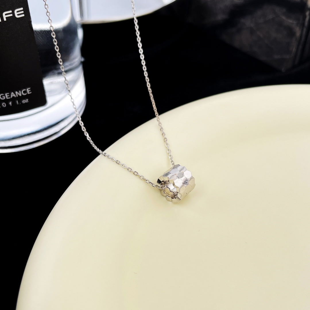 [Grace Jewelry]BEE MINI PEDANT DIAMOND NECKLACE