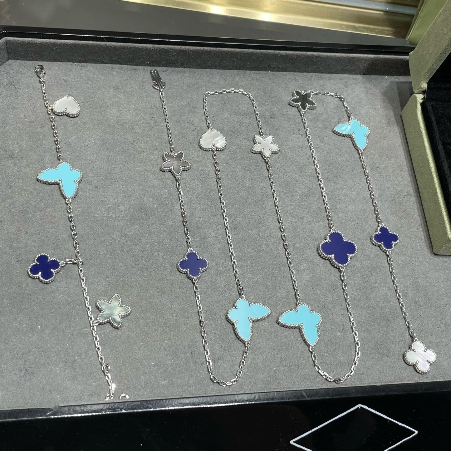 [Grace Jewelry]LUCKY CLOVER SILVER 11 MOTIF NECKLACE