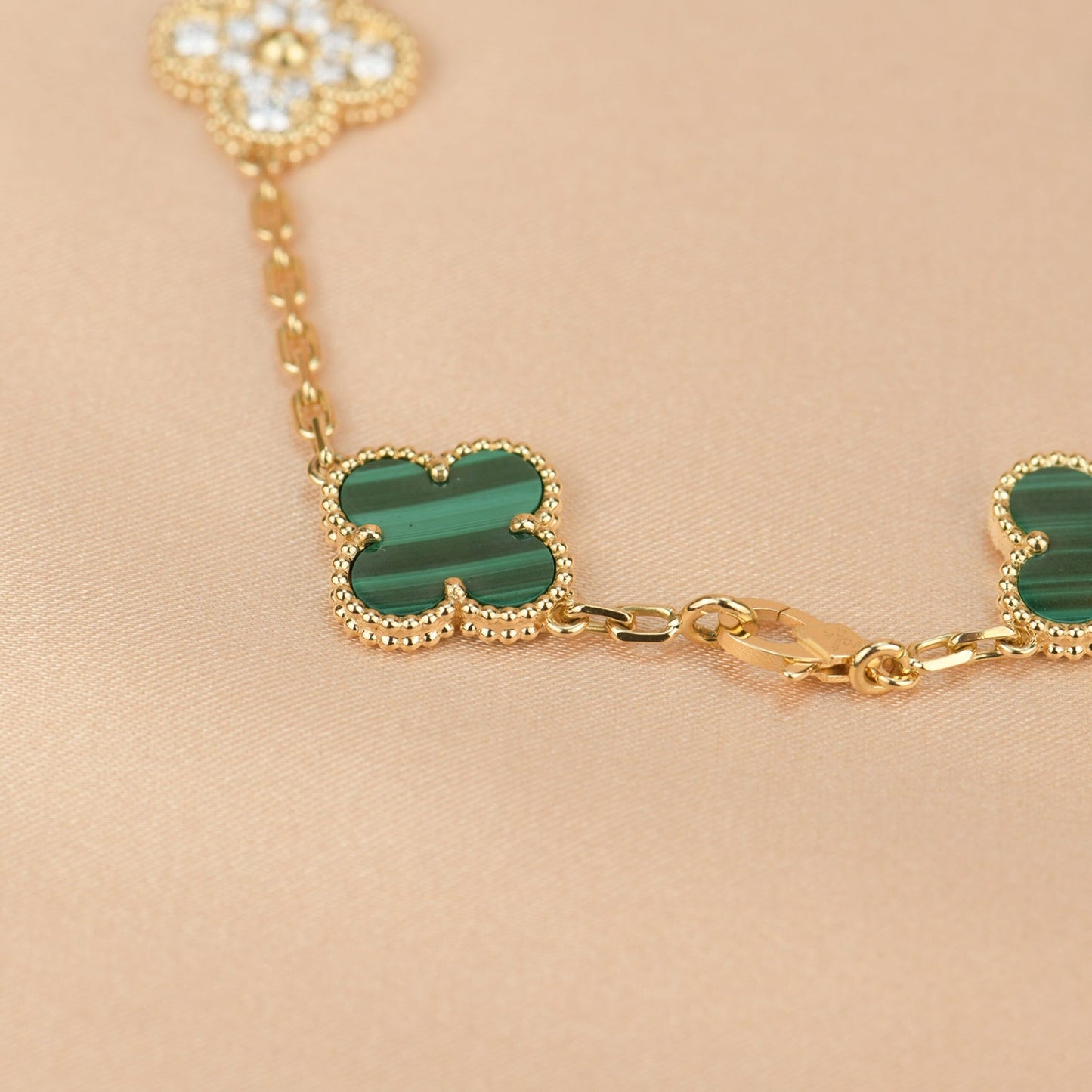 [Grace Jewelry]CLOVER  5 MOTIF MALACHITE DIAMOND BRACELET