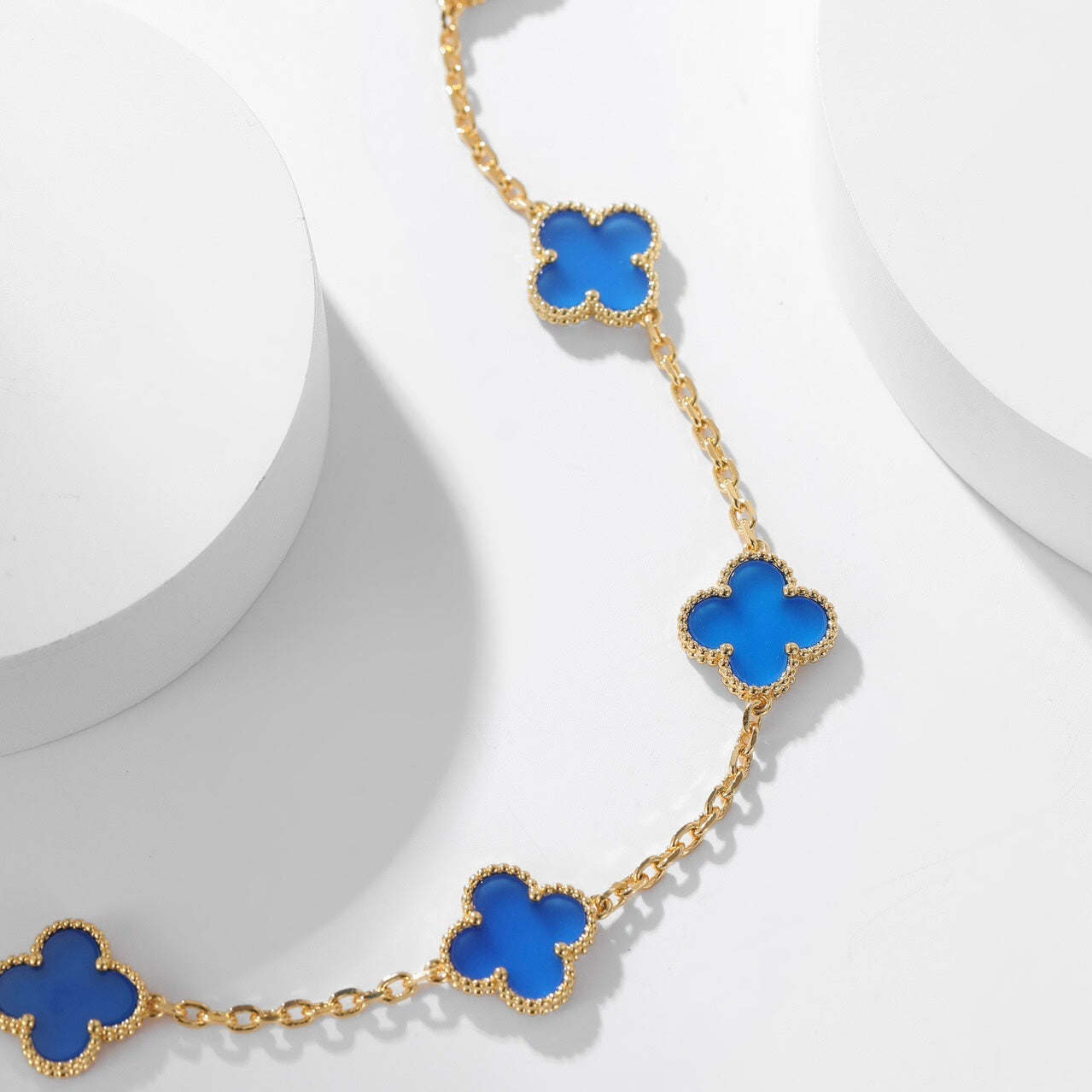 [Grace Jewelry]CLOVER 10 MOTIFS BLUE AGATE NECKLACE