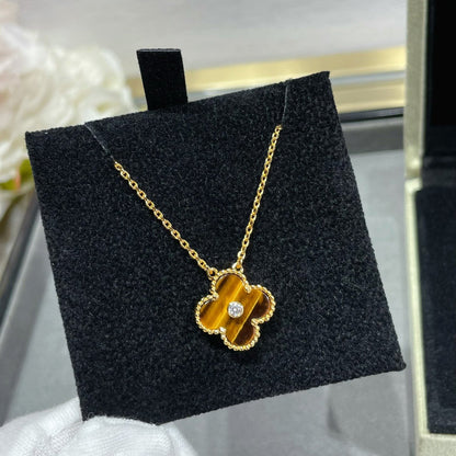 [Grace Jewelry]CLOVER 15MM DIAMOND AND YELLOW TIGER'S EYE AGATE necklace