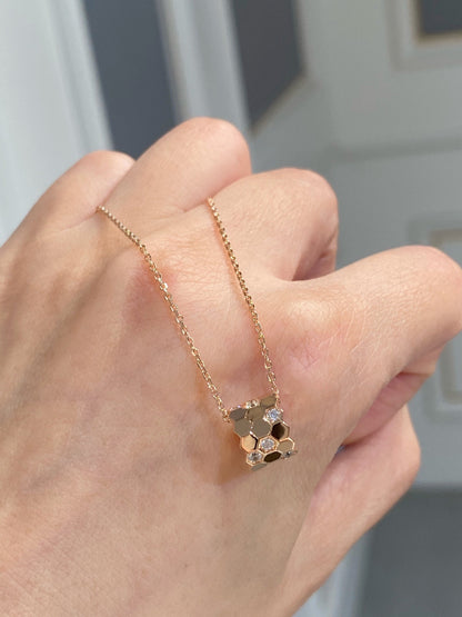 [Grace Jewelry]BEE LOVE DIAMOND NECKLACE