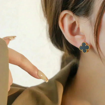 [Grace Jewelry]CLOVER MEDIUM 1 MOTIFS  ONYX STUD EARRINGS