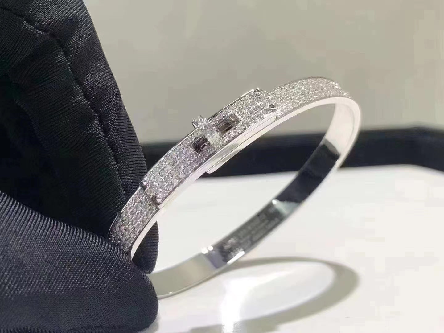 [Grace Jewelry]HM KELLY BRACELET IN SILVER AND FULL PAVE DIAMOND