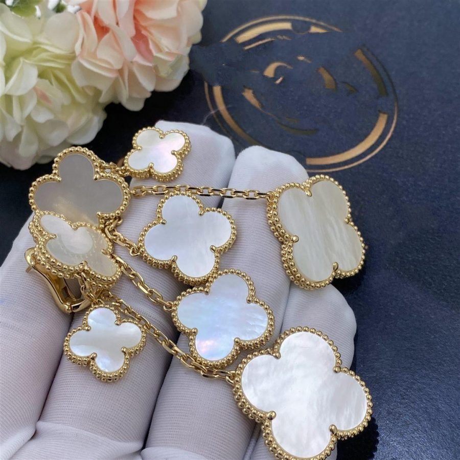 [Grace Jewelry]CLOVER EARRINGS WHITE MOP 4 MOTIFS GOLD