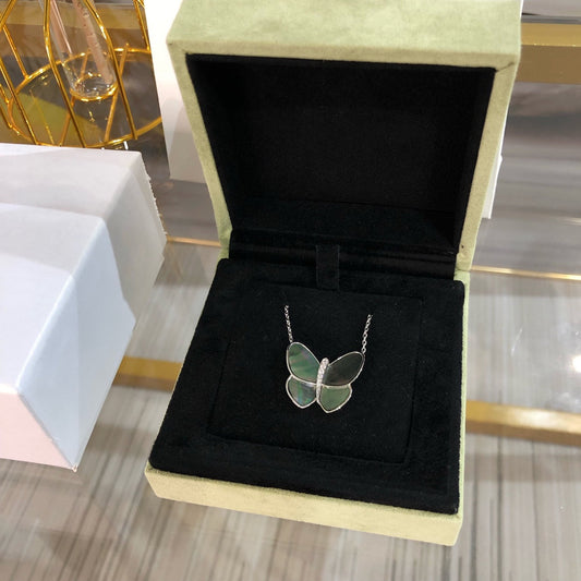 [Grace Jewelry]LARGE BUTTERFLY SILVER PENDANT DIAMOND NECKLACE